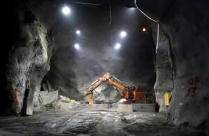 Codelco impulsa proyecto tecnológico de martillo autónomo para minería subterránea