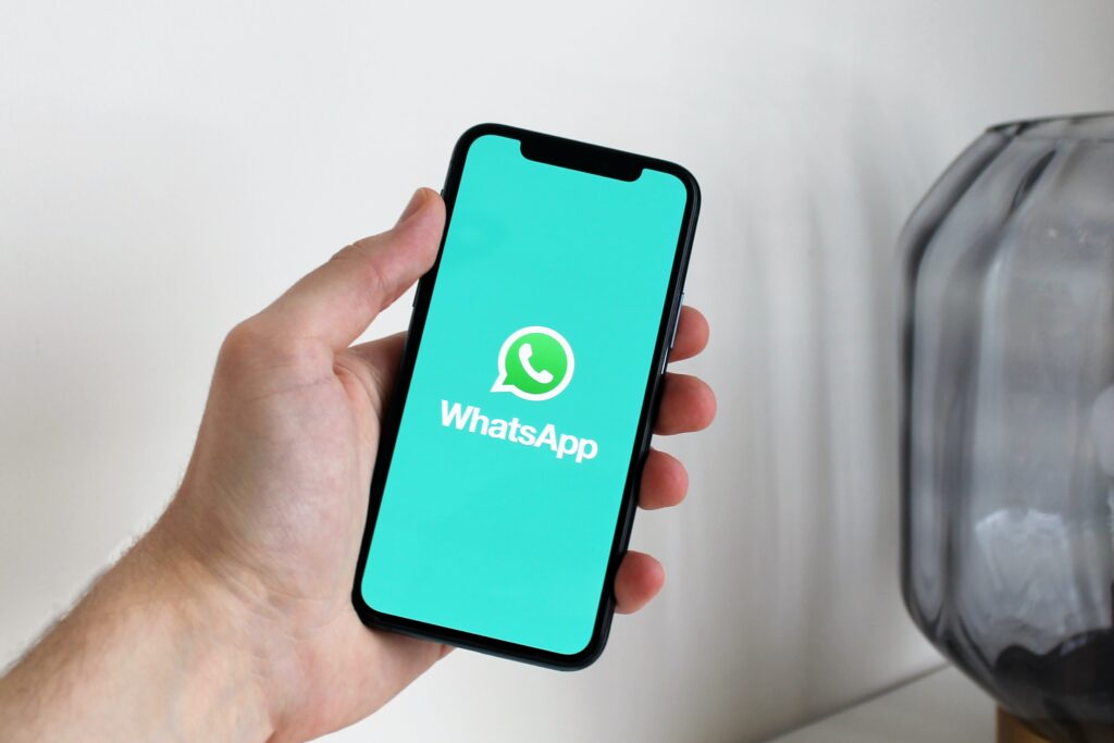 WhatsApp planea incorporar una pestaña de newsletter