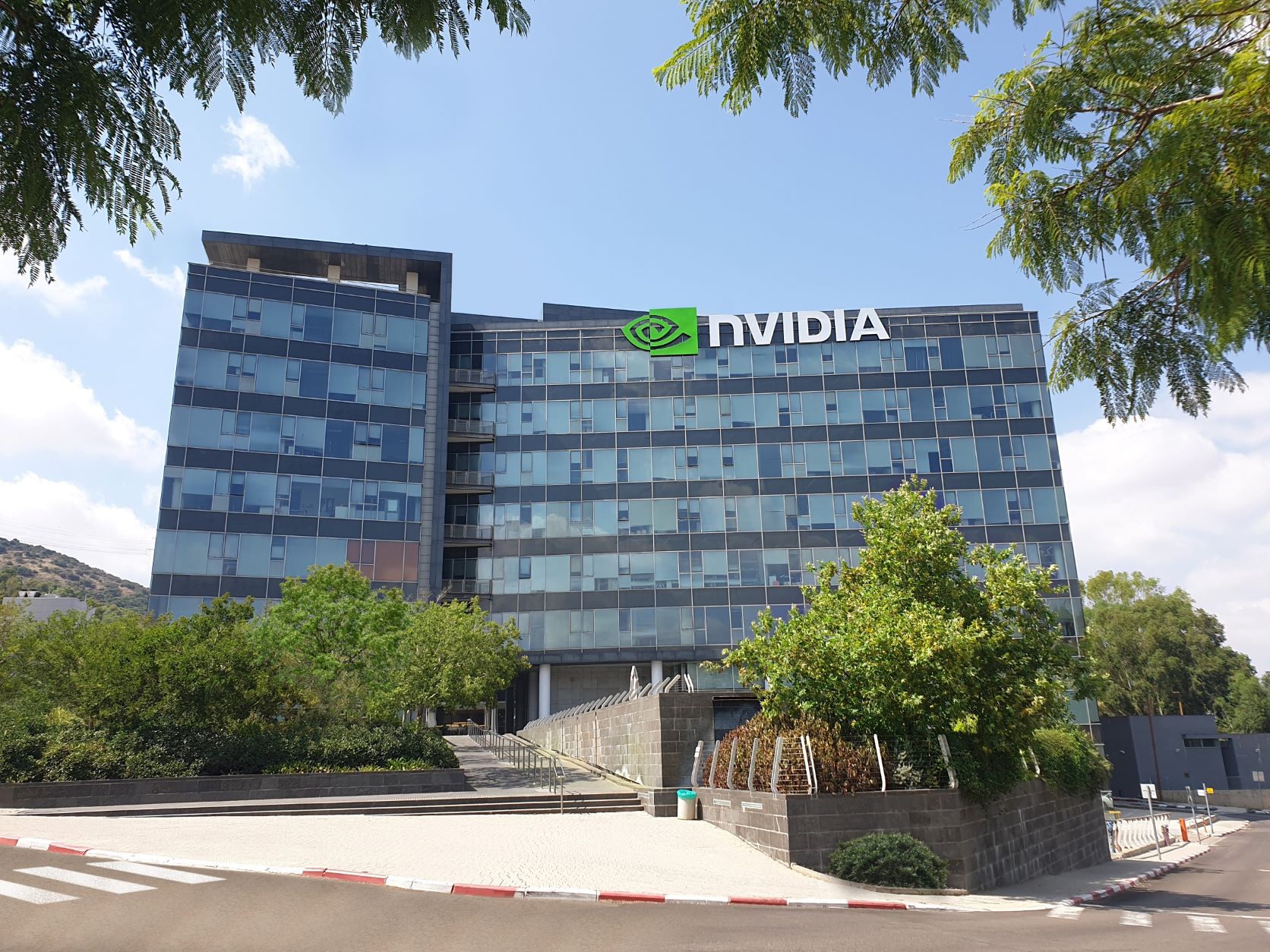 Nvidia desarrolla un superordenador de IA de vanguardia para impulsar la innovación