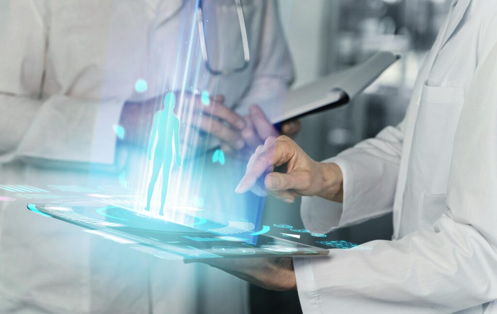 La revolución de la medicina digital: Un parche de electrocardiograma en tiempo real impulsado por la tecnología 5G